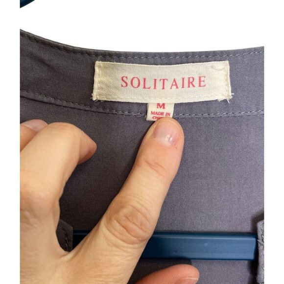 Solitaire Gray Floral Embroidered Boho Tunic Top 100% Rayon Size Medium - Picture 6 of 7